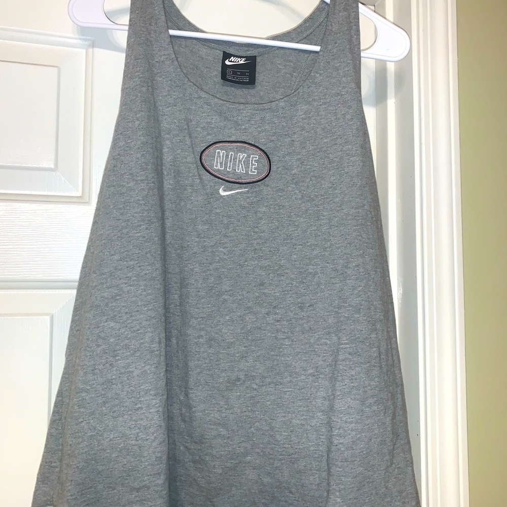 Nike tank